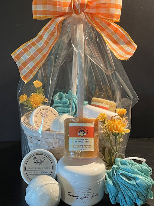 Mountain Beauty Gift Basket by Mountain Made Gift Baskets - Blairsville, NC